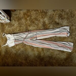 Women’s jumpsuit size medium
